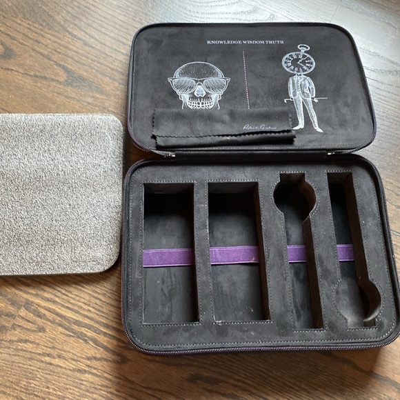 Robert Graham watch/glasses travel case, storage case.  Brand new never used. - Picture 4 of 5